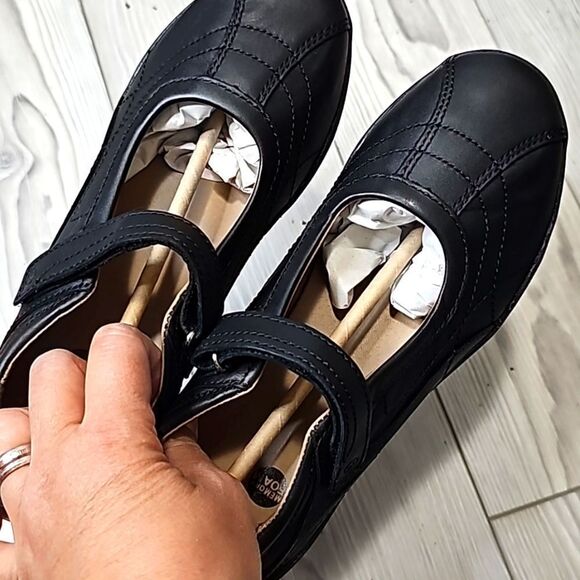 (S-3707)  Stride Rite Girl's Claire  Sz 4.5 Wide - Picture 4 of 11